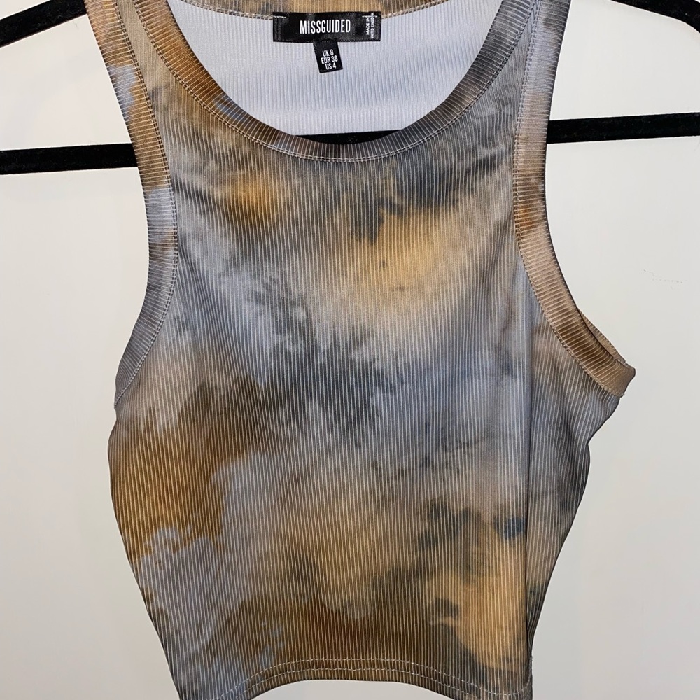 Cropped tank top